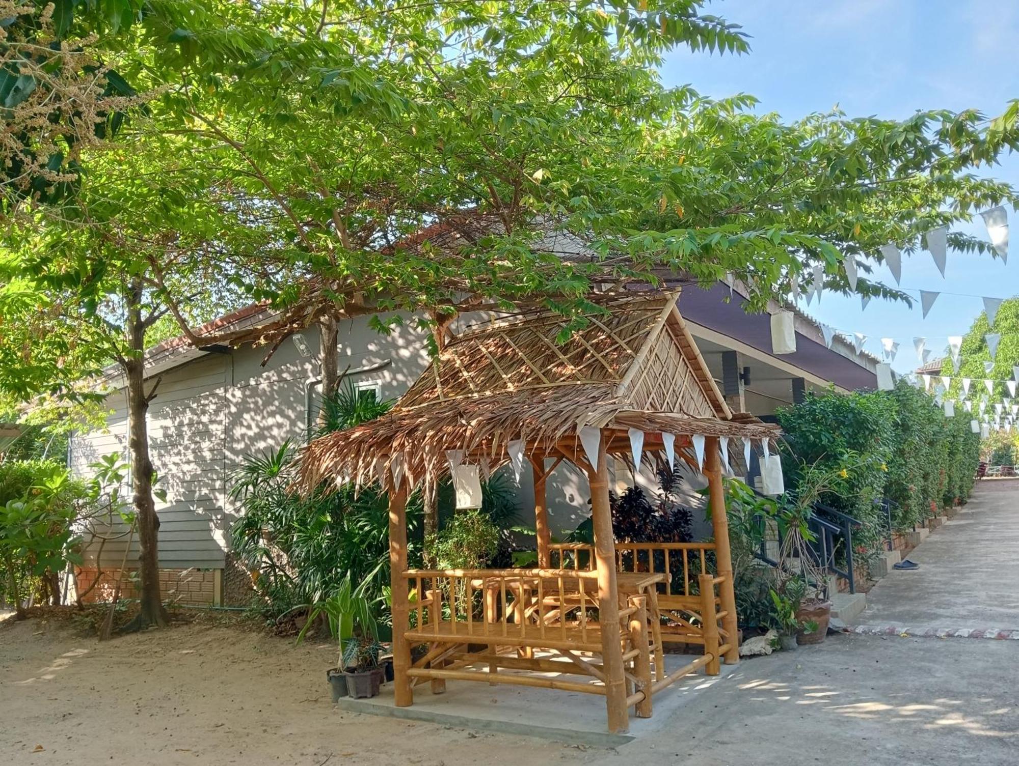 Lanta Beautiful Beach House Ko Lanta Oda fotoğraf